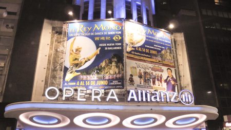 Buenos Aires se emociona hasta las lágrimas con El Rey Mono