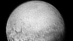 Nueva geología surge en Plutón, además de la ‘ballena’ y el ‘corazón’