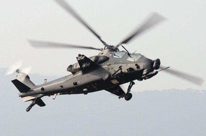 El helicópter Changhe Z-10 de China se parece al estadounidense Sikorsky UH-60, conocido popularmente como "Black Hawk". (Shimin Gu/Wikimedia Commons)