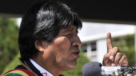 Evo Morales se postula por tercera vez para presidente de Bolivia