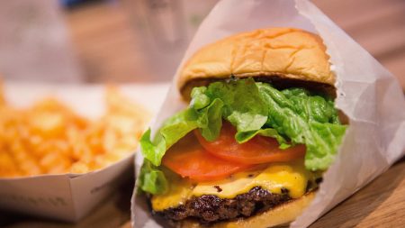 Lo que hay que correr para quemar las calorías de una hamburguesa