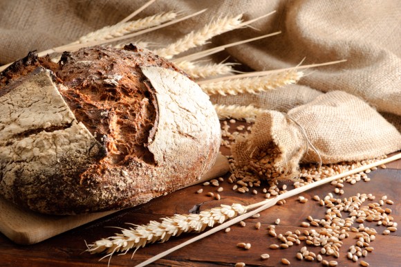 Al trigo puede sustituirle de diferentes maneras; los más populares son el amaranto, avena, almendra, coco, mijo, trigo sarraceno, maíz, arroz y harina de quinua. (PaulGrecaud/iStock)