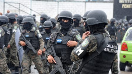 Intento de fuga de cárcel de Guatemala deja ocho presos muertos