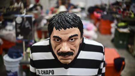 Trasladaron al “Chapo” Guzmán a otra prisión por temor de fuga