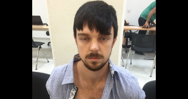 Ethan Couch en una fotografía tomada por la policía después de su detención.
Lo detienen mientras trataba de huir al joven con 'affluenza', la enfermedad de los niños ricos.
