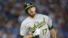 Rangers le dan contrato de Liga Menor al inicialista Ike Davis