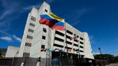 Corte venezolana confirma emergencia económica rechazada por Parlamento
