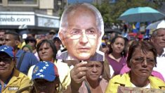 Tribunales venezolanos ordenan enjuiciar a alcalde opositor Ledezma