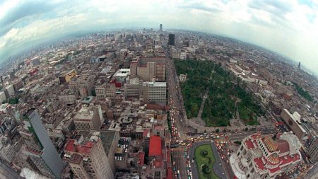 México suspende la emergencia ambiental