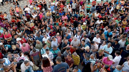 Los cubanos cambian las balsas por la ruta de Texas para ingresar a Estados Unidos