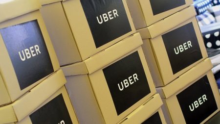 Uber dio datos de 14 millones de usuarios a las agencias reguladoras