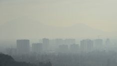 Chile declara emergencia por contaminación en Santiago