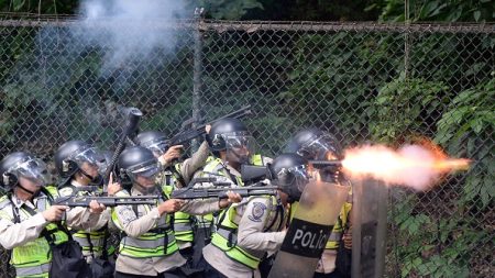 Venezuela: Tribunal Supremo da “licencia” para reprimir protestas con armas de fuego