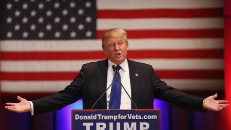 Vea en vivo la conferencia de prensa de Donald Trump (en español)