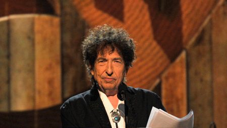 Bob Dylan no viajará a Estocolmo para recibir el Nobel