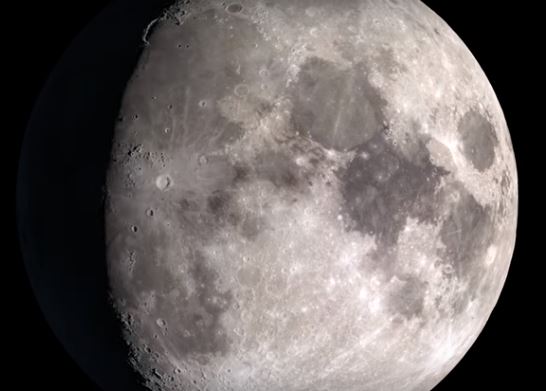 El análisis del número de cráteres de la superficie lunar implica posibles riesgos para las misiones futuras en nuestro satélite natural. (NASA)