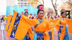 Colorido desfile de Falun Dafa presenta un serio mensaje en San Francisco