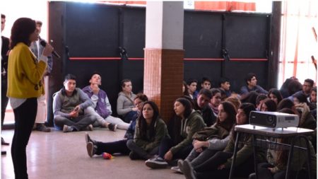 Estudiantes argentinos conmovidos por la violación a los derechos humanos en China