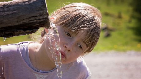 El agua en la vida diaria y la importancia de ahorarla