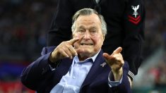 La sorpresa del Super Bowl 51: Bush padre reaparece sonriente
