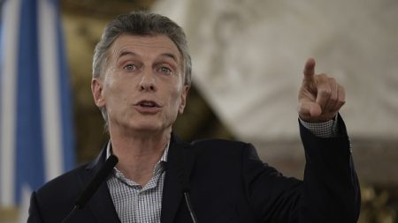 “Basta de eufemismos, Venezuela no es una democracia” declara Macri