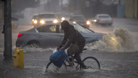 Alerta ante posibles inundaciones en California