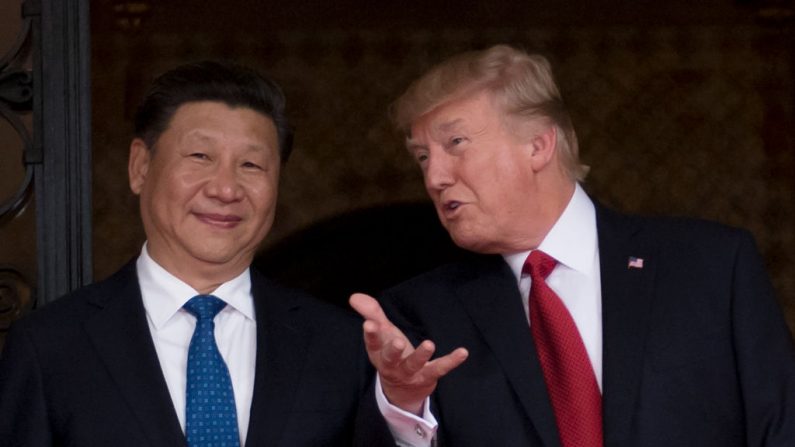 Donald Trump recibe a Xi Jinping en Florida, 6 de abril de 2017. (JIM WATSON/AFP/Getty Images)