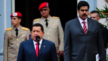 Implicaron a Maduro de haber financiado la campaña de Chávez con dinero de Odebrecht