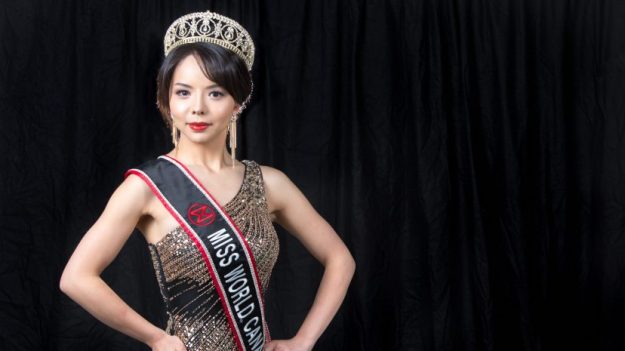 Ecuador: Ex Miss Mundo Canadá disertará sobre la censura en el arte y la falta de libertad de creencia