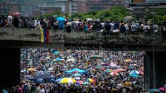 Aumenta a 43 la cifra de muertos en protestas en Venezuela