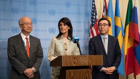 Nikki Haley: «O apoyan a Corea del Norte o apoyan a EE.UU.»