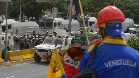 Fijan fecha de inscripción de candidatos a Constituyente