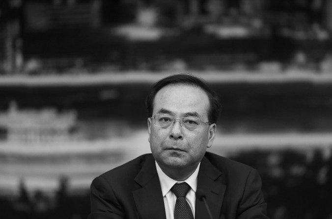 El ex secretario del Partido en Chongqing y miembro del Politburó Sun Zhengcai en el Gran Salón del Pueblo el 6 de marzo de 2016. Sun fue investigado oficialmente por corrupción el 24 de julio de 2017. (Lintao Zhang / Getty Images)