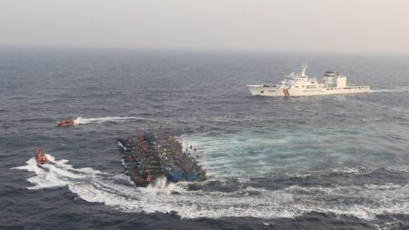 Asociación pesquera preocupada por flota china en aguas internacionales que avanza a costas chilenas