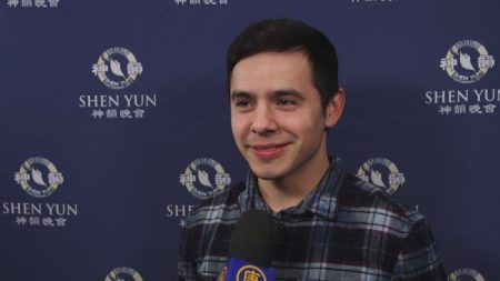 El cantautor David Archuleta movido por la espiritualidad en Shen Yun