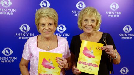 Vicepresidenta del Tribunal de Justicia de Buenos Aires elogia a los artistas de Shen Yun