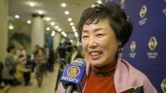 Directora de coro disfruta de la mágica coordinación de Shen Yun