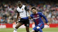 FC Barcelona se aferra a la Liga como consuelo 2-1 ante Valencia