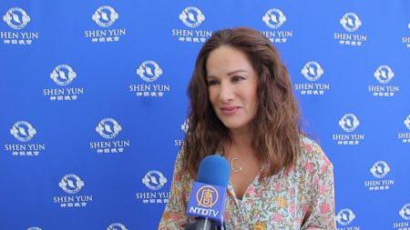 “Shen Yun logra la perfección absoluta”, dice Gloria Calzada al iniciar el tour 2018 en México