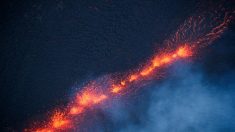Un herido grave por una salpicadura de lava del volcán Kilauea en Hawái