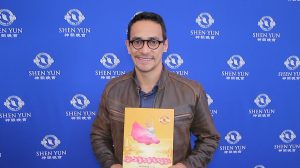 Shen Yun se presentó con gran éxito en el Auditorio Nacional, impresionando a coreógrafo mexicano