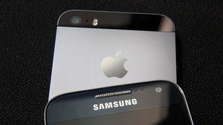 Jurado en EE.UU. ordena a Samsung pagar 539 millones a Apple por patentes