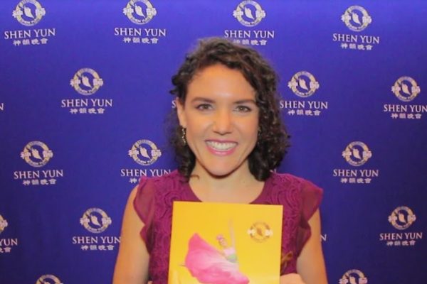 Shen Yun promueve valores a través de la danza, expresa actriz y productora de radio mexicana