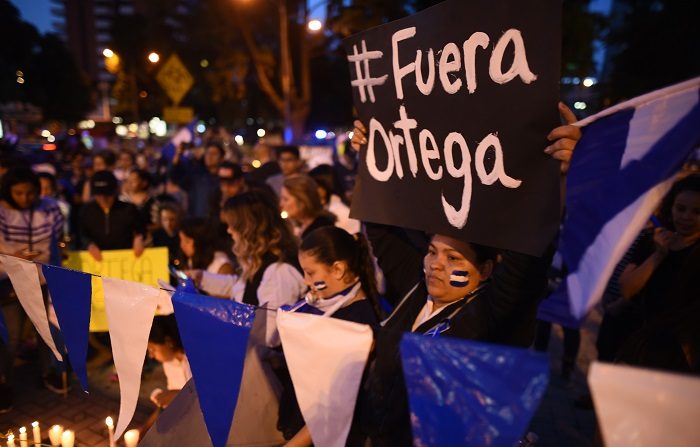 El Departamento de Estado ordenó hoy la evacuación de Nicaragua de todo el personal no esencial perteneciente al Gobierno debido a las protestas que azotan el país centroamericano desde hace más de dos meses y medio. EFE/ARCHIVO