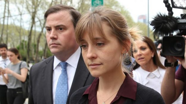 Retrasan fecha del juicio para el escándalo de tráfico sexual de empresa NXIVM