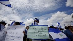 Autoconvocados de Nicaragua se citan en apoyo a médicos destituidos