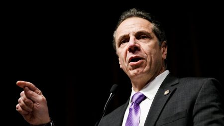 Gobernador Cuomo asigna 8,35 millones a iniciativa para prevención de pandillas