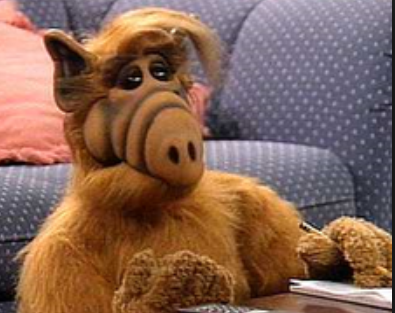 Vuelve Alf a la televisión, Warner Bros planea reiniciar la comedia del amado extraterrestre