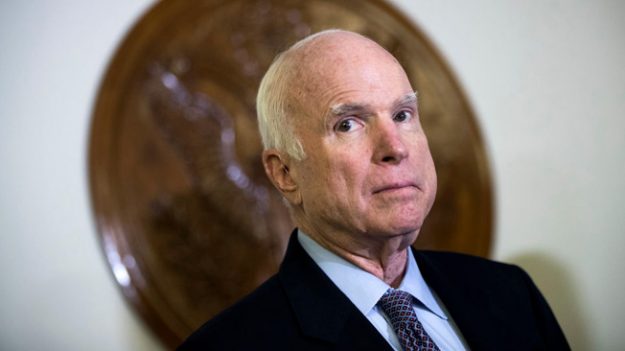 Fallece John McCain, senador estadounidense, a los 81 años