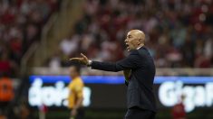 Pako Ayestarán dice que el Pachuca aprovechó la poca contundencia de Chivas